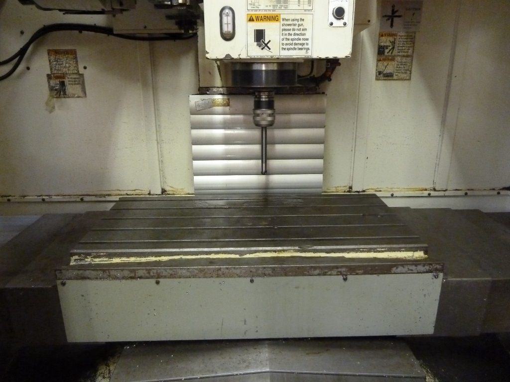 VICTOR V Centre 102B  2004